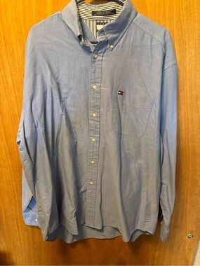 Tommy Hilfiger Men's Sky Blue Oxford Button-Down Shirt